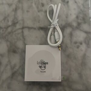 BRAND NEW Wireless Audio Adapter for Airplane, Connect 2 devices with 1 adapter